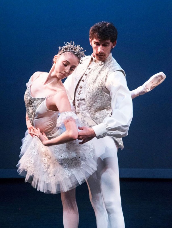 City Ballet of Houston Performs 'The Nutcracker' The Buzz Magazines